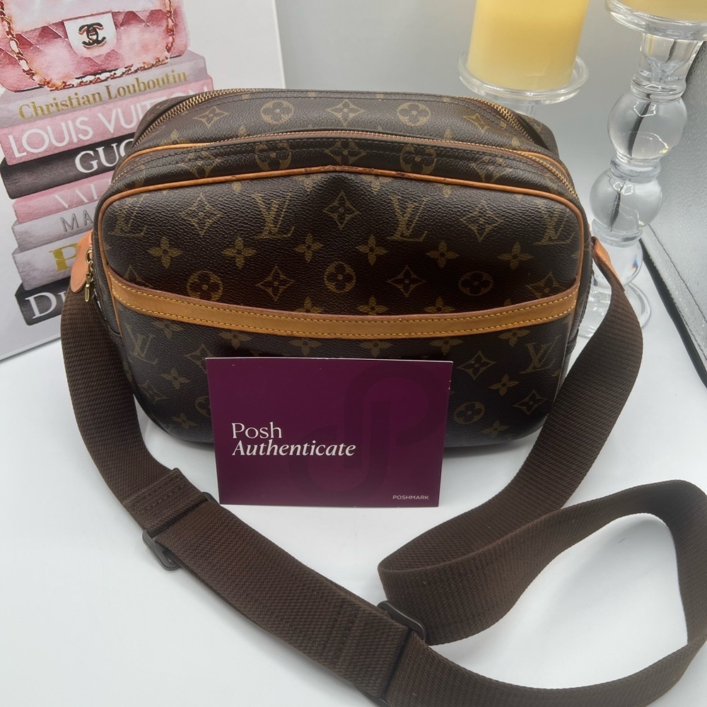 Louis Vuitton Authentic Reporter Monogram Shoulder Bag with CoA